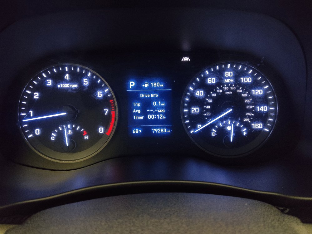 Used 2020 Hyundai Tucson Value FWD image 23