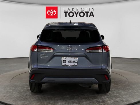 Used 2023 Toyota Corolla Cross L FWD image 7