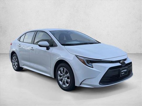 New 2026 Toyota Corolla LE image 3