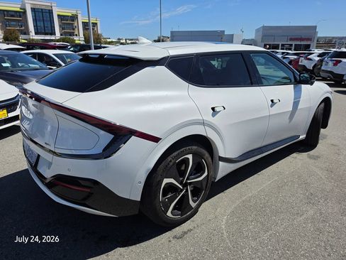 Used 2023 Kia EV6 GT-Line AWD/4WD image 4