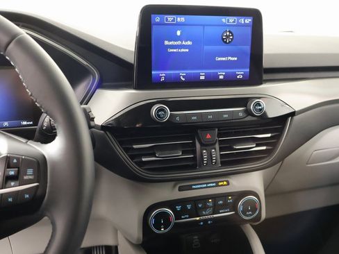 Used 2024 Ford Escape Active image 5