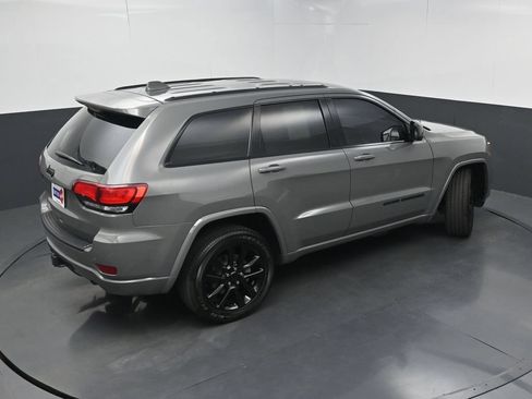 Used 2021 Jeep Grand Cherokee Laredo X RWD image 33