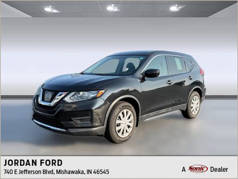 Used 2017 Nissan Rogue S FWD image 1
