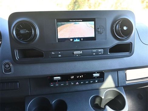 Used 2023 Mercedes-Benz Sprinter 2500 w/ Acoustic Package image 20