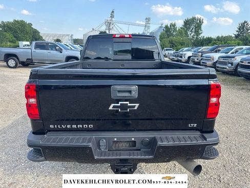 Used 2019 Chevrolet Silverado 2500 LTZ w/ Duramax Plus Package AWD/4WD image 5