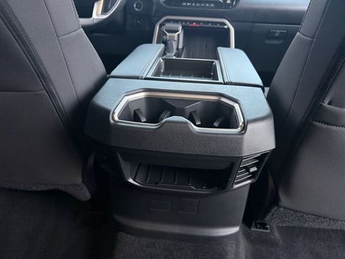 Used 2022 Toyota Tundra SR5 w/ SR5 Convenience Package image 30