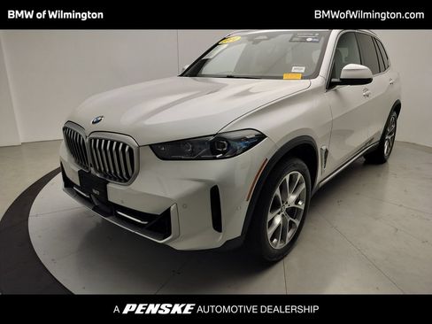 Certified 2024 BMW X5 xDrive40i w/ Premium Package AWD/4WD image 1