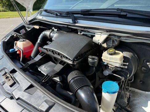 Used 2016 Mercedes-Benz Sprinter 2500 w/ Convenience Package image 26