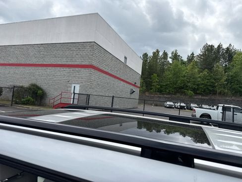 Used 2025 Hyundai Santa Fe Limited image 6