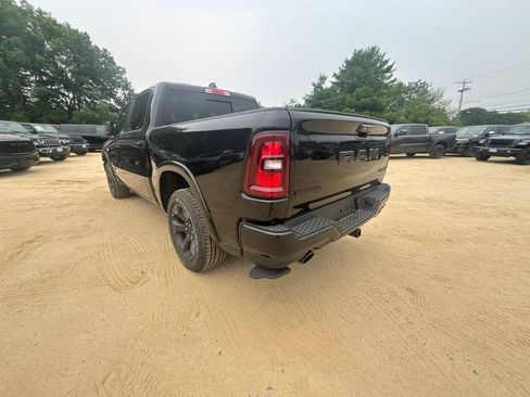 New 2026 RAM 1500 Big Horn AWD/4WD image 3