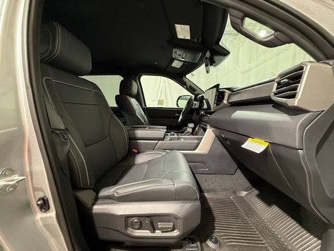 New 2026 Toyota Tundra Limited AWD/4WD image 20