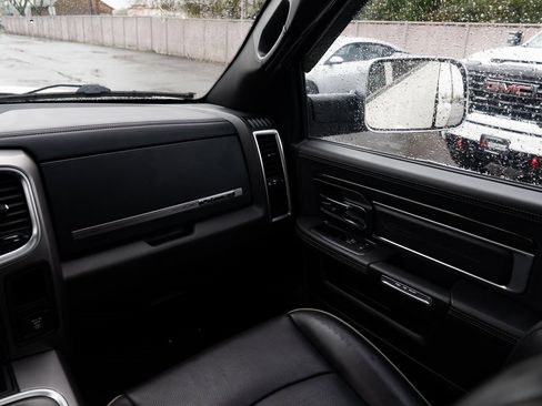 Used 2017 RAM 3500 Laramie Longhorn image 10