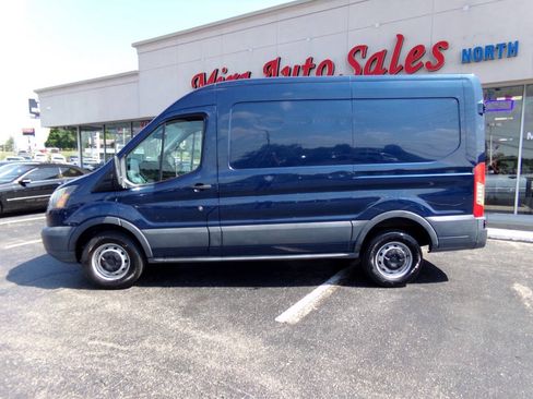 Used 2016 Ford Transit 250 130 Medium Roof RWD image 2