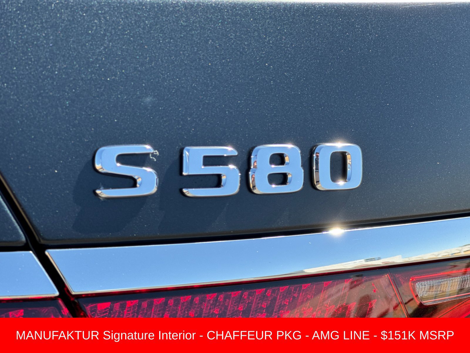 Certified 2022 Mercedes-Benz S 580 4MATIC Sedan w/ AMG Line Package image 26