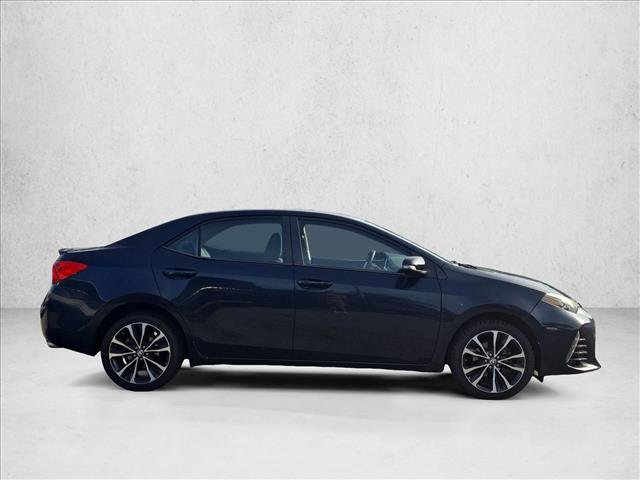 Used 2017 Toyota Corolla SE FWD image 4