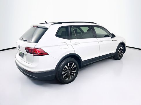 Used 2024 Volkswagen Tiguan S image 9