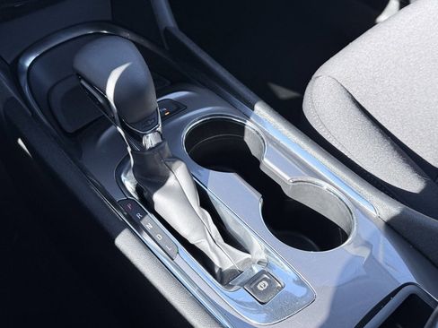 Used 2024 Chevrolet Malibu LT image 18