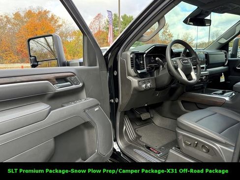 New 2025 GMC Sierra 2500 SLT w/ SLT Premium Package image 17