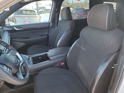 Used 2025 Hyundai Palisade Calligraphy image 13