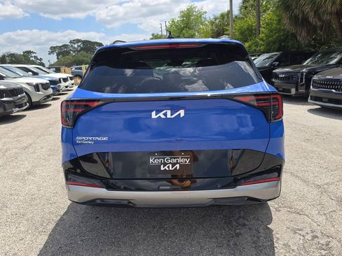 New 2026 Kia Sportage SX image 7