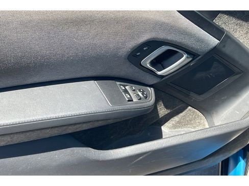 Used 2017 BMW i3 w/ Range Extender RWD image 11