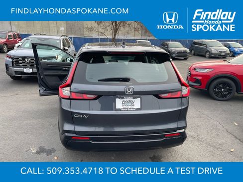 Used 2023 Honda CR-V LX image 3