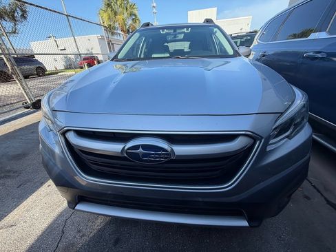 Used 2020 Subaru Outback Limited AWD/4WD image 2
