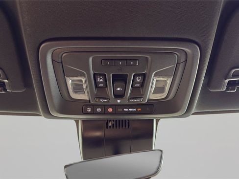 Used 2026 Chevrolet Silverado 2500 High Country w/ Technology Package AWD/4WD image 28