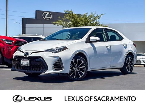 Used 2019 Toyota Corolla SE FWD image 1
