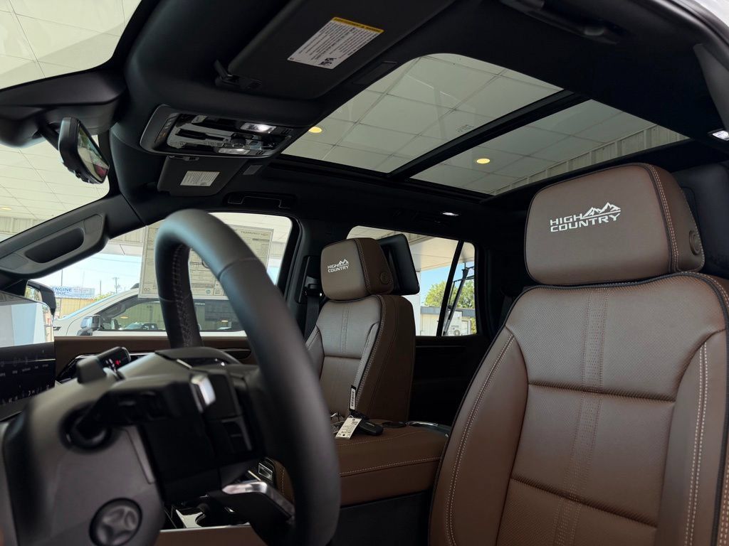 New 2026 Chevrolet Tahoe High Country AWD/4WD image 14
