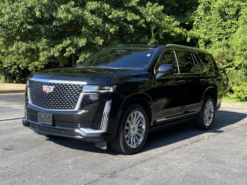 Used 2023 Cadillac Escalade Premium Luxury w/ Touring Package AWD/4WD image 5