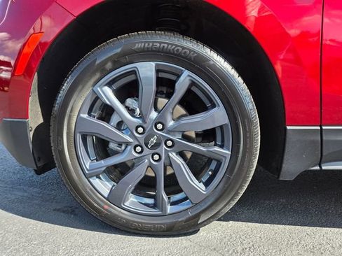 Used 2024 Chevrolet Equinox RS AWD/4WD image 7