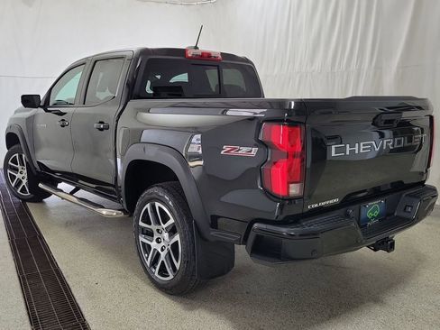 Certified 2023 Chevrolet Colorado Z71 w/ Z71 Convenience Package 2 AWD/4WD image 7