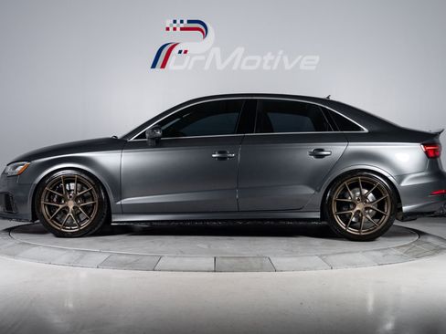 Used 2018 Audi RS 3 w/ Technology Package AWD/4WD image 2