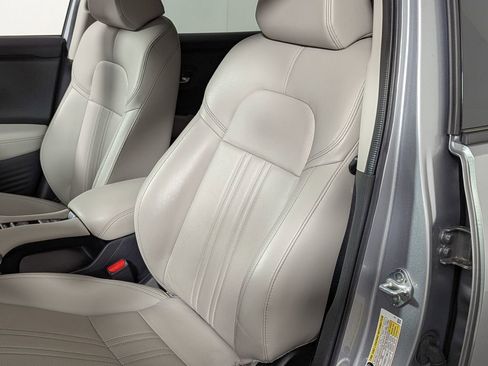 Used 2024 Honda HR-V EX-L image 15