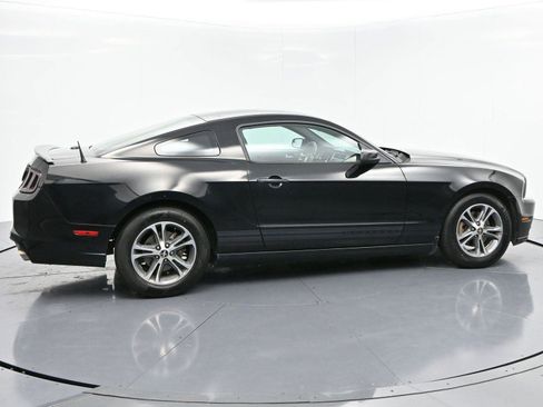 Used 2014 Ford Mustang Premium w/ Comfort Package image 8