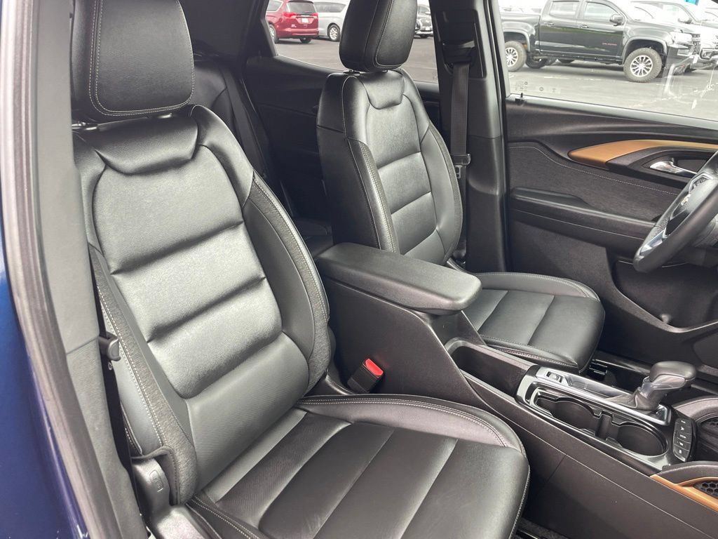 Used 2022 Chevrolet TrailBlazer ACTIV w/ Sun and Liftgate Package AWD/4WD image 25