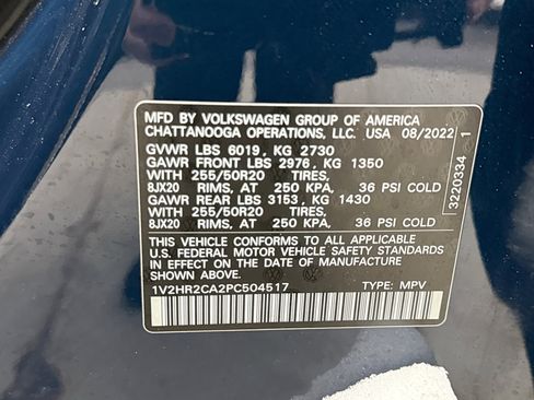 Used 2023 Volkswagen Atlas SE image 25