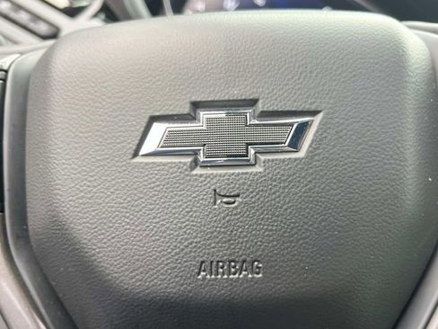 Used 2023 Chevrolet Silverado 1500 ZR2 w/ Technology Package AWD/4WD image 35