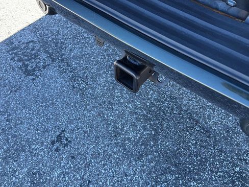 Used 2013 Chevrolet Avalanche LS image 12