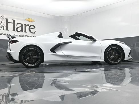 Used 2025 Chevrolet Corvette Stingray Preferred Conv w/ Z51 Performance Package RWD image 54