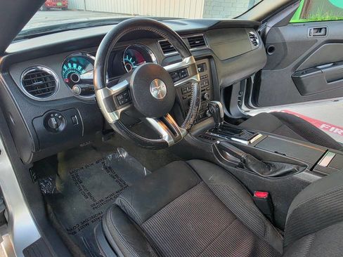Used 2013 Ford Mustang Coupe image 15