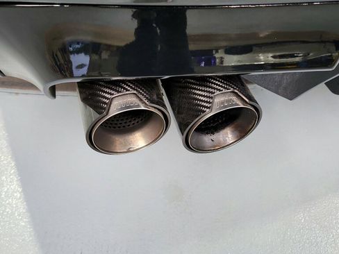 Used 2014 BMW 550i xDrive Sedan image 38