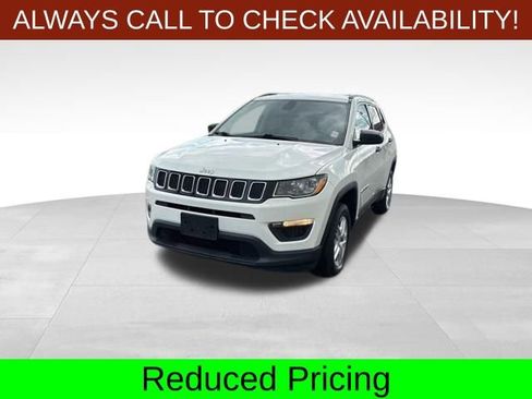 Used 2019 Jeep Compass Sport image 3