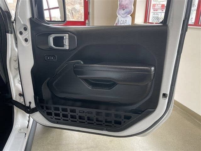 Used 2020 Jeep Gladiator Rubicon w/ Dual Top Group AWD/4WD image 25