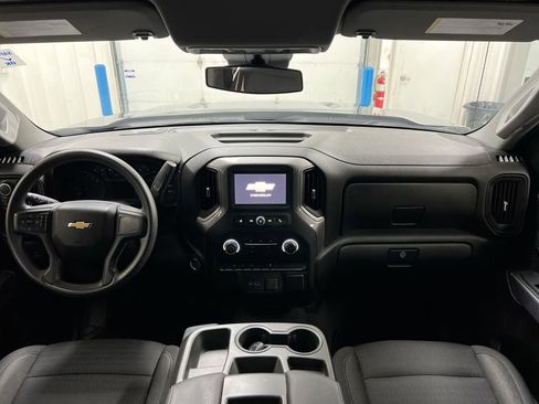 Used 2023 Chevrolet Silverado 1500 Custom AWD/4WD image 10
