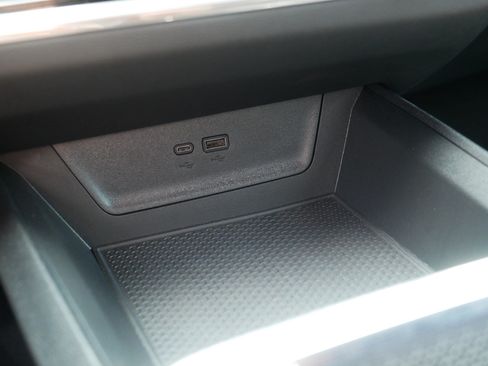 Used 2025 Chevrolet Equinox LT FWD image 31