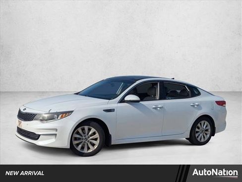 Used 2016 Kia Optima EX w/ Premium Package image 1