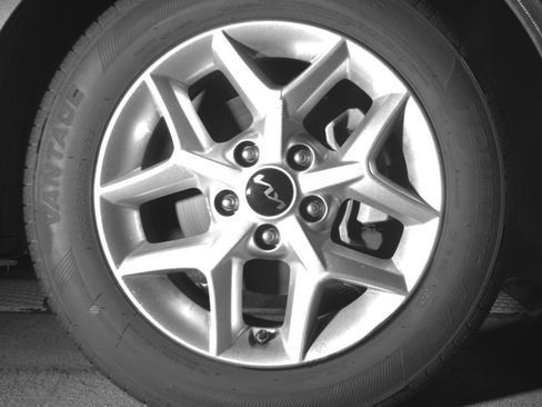Used 2025 Kia Soul LX w/ LX Technology Package FWD image 20