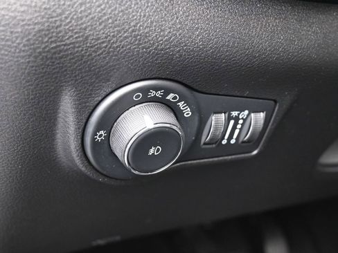 Used 2022 Jeep Compass High Altitude image 14